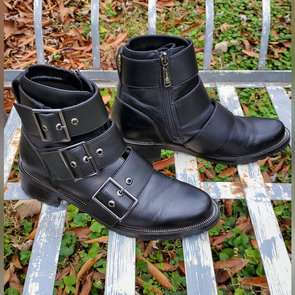 NWOB Blondo Camila waterproof ankle boot
